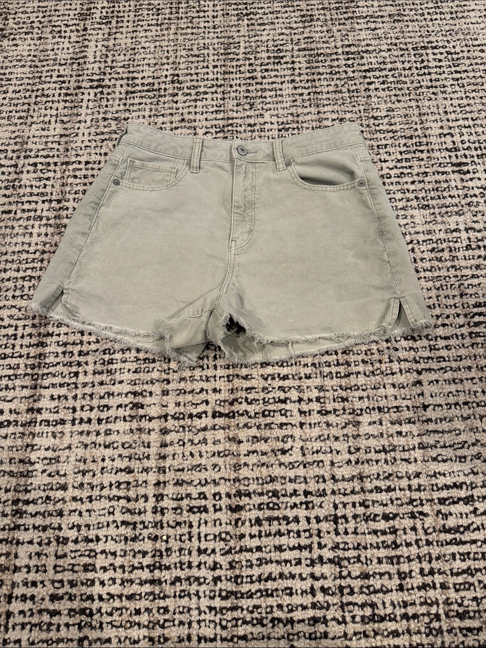 High-Rise Frayed Hem Jean Shorts in Sage